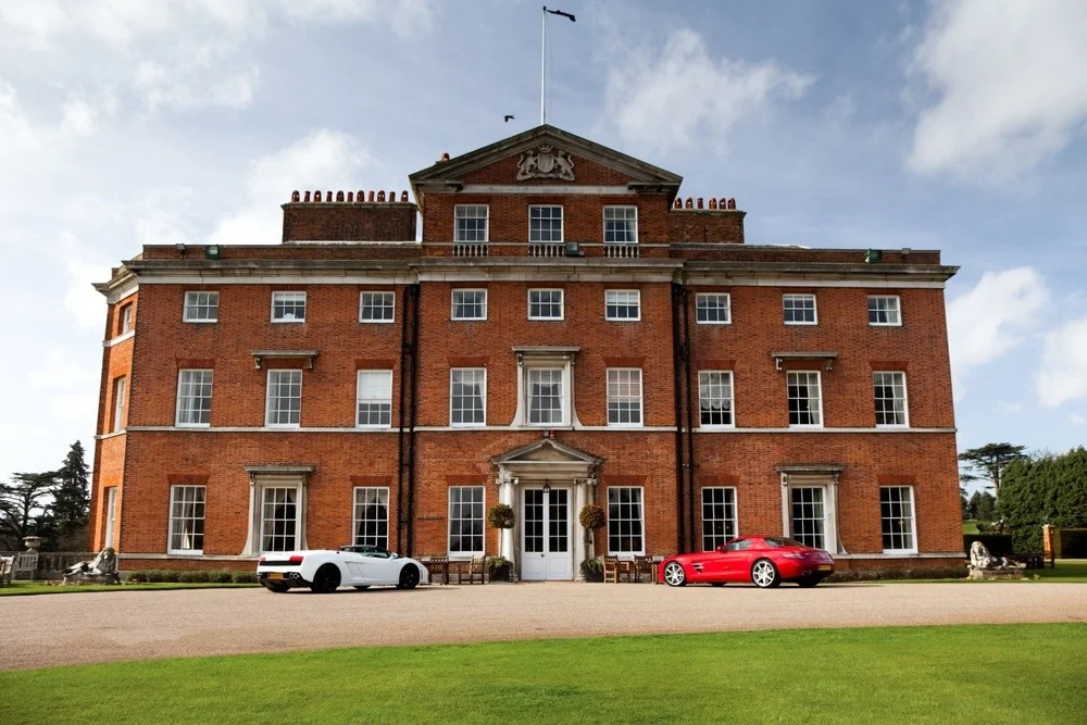 Matthew Garrett performing magic at Brocket Hall near St Albans