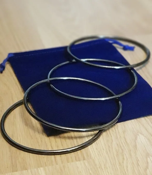 Linking Rings Close Up by Matthew Garrett