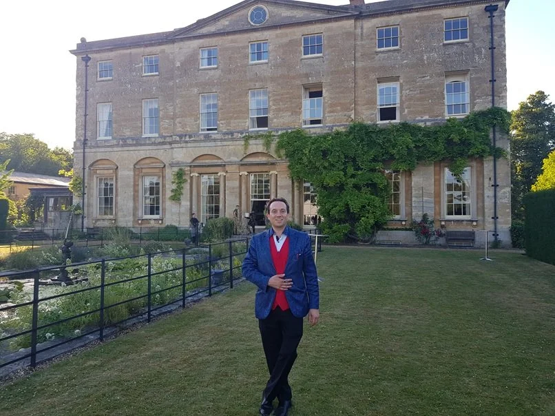 Matthew Garrett performing at Courteenhall Farms in Northamptonshire
