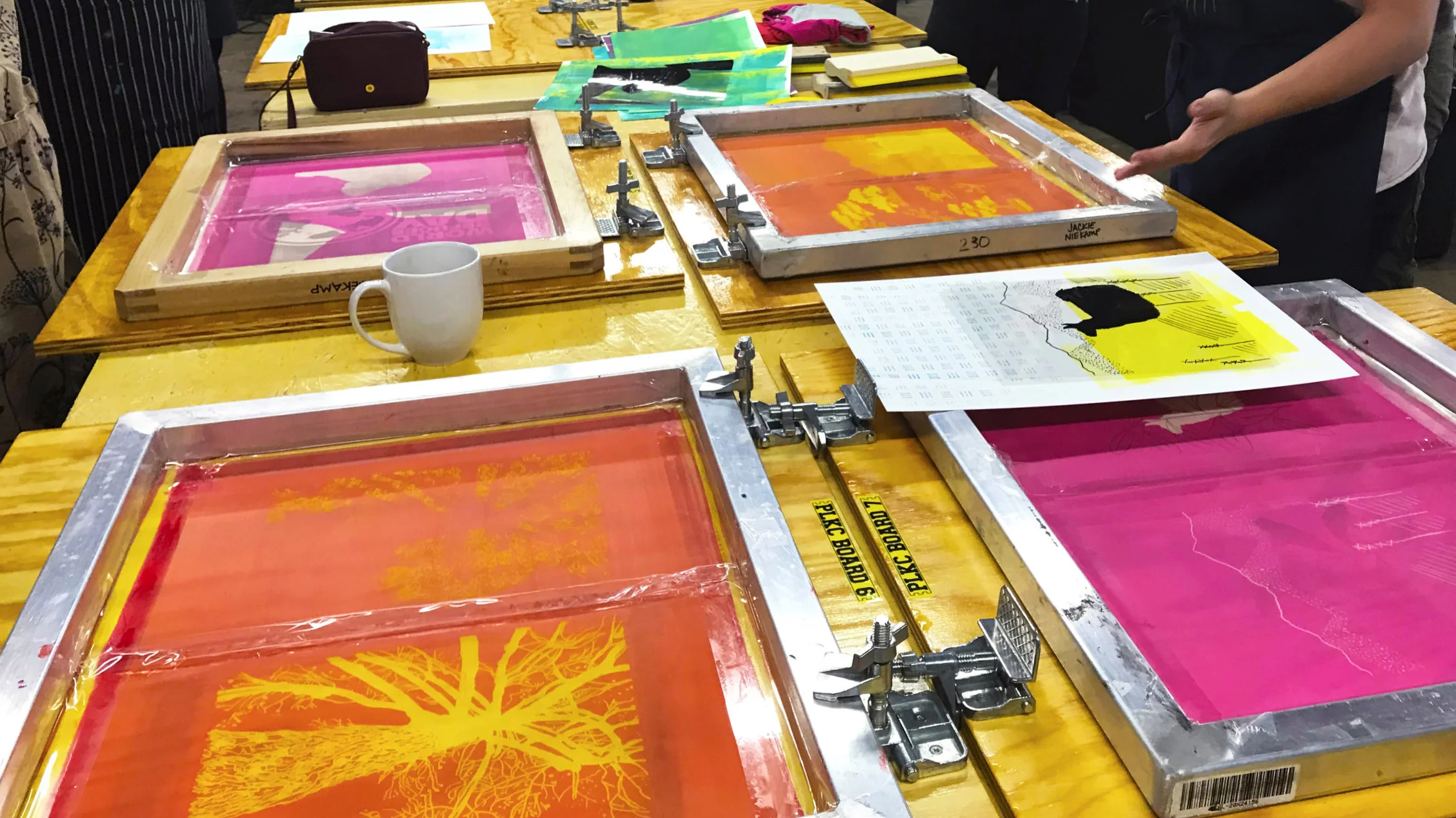 silkscreen-workshop-demo-1.jpg