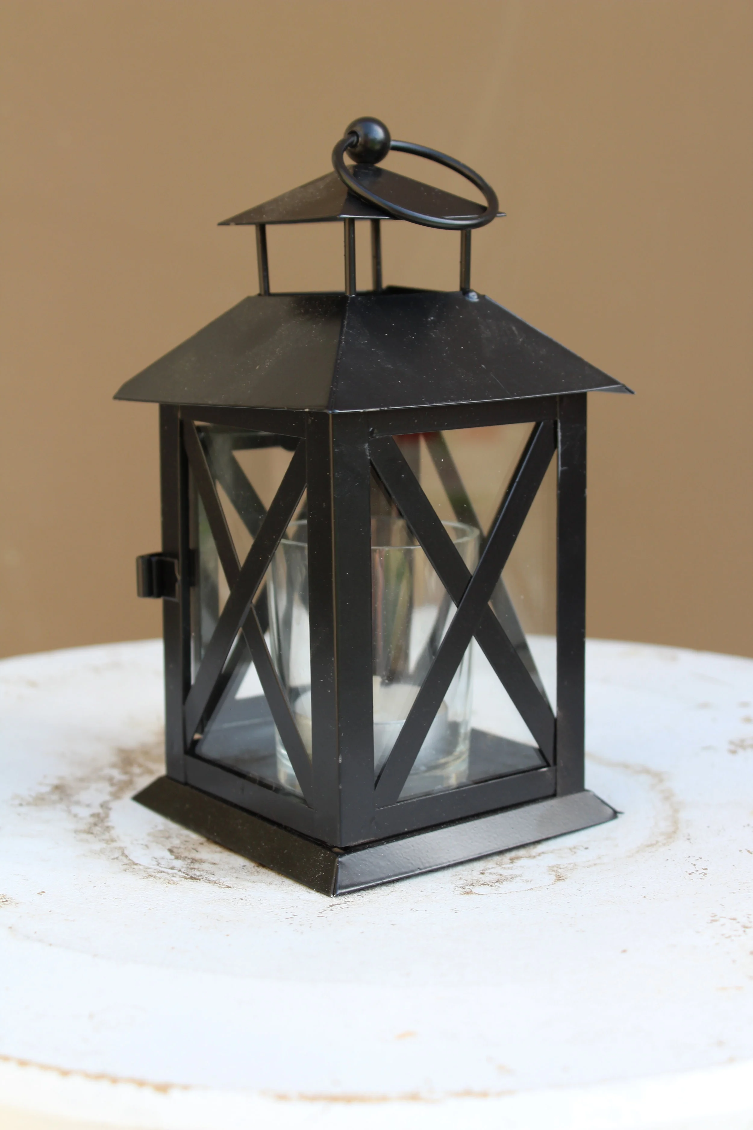 Medium Black Lanterns