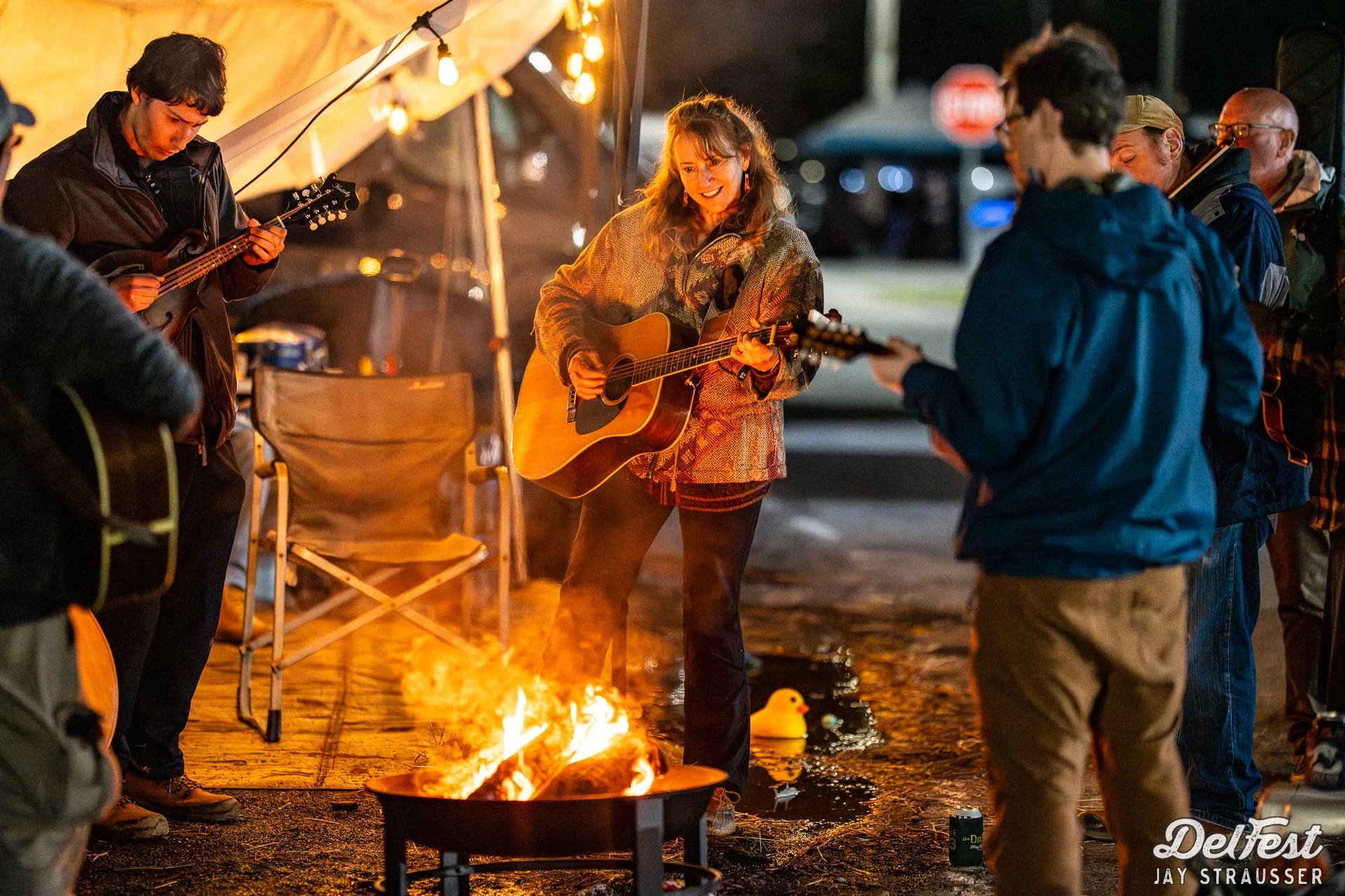 052325-001009-jstrausservisuals-campfire-2.jpg