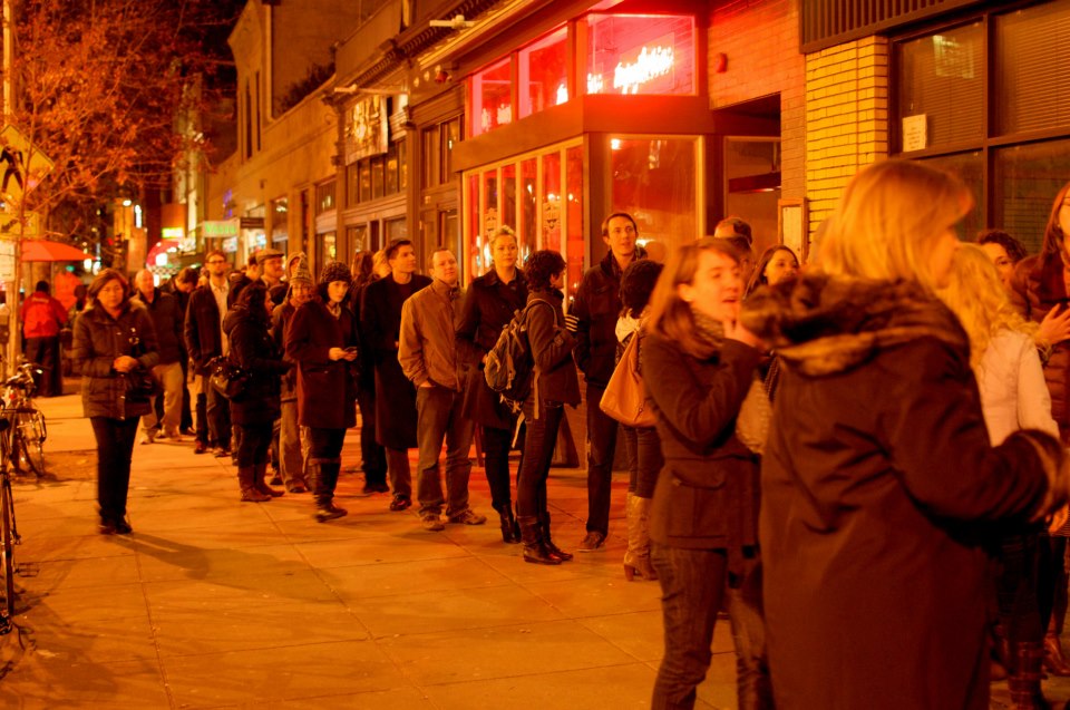  The line on 14th St. NW in front of Black Cat DC for Story League Sings&nbsp; 