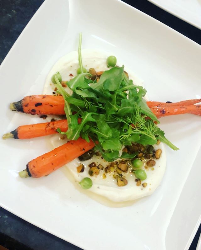 &lsquo;Tis the season for winter veggies and dinner parties... carrot &amp; snow pea salad w/ arugula, pistachio, honey &amp; lemon ricotta... portobello &amp; leek soup w/ cream &amp; beet salsa... carrot cake panna cotta w/ sugar cookie crumble, go