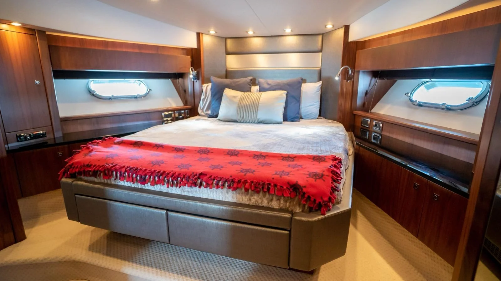 WhatsApp Image 2025-02-10 at 15.44.15 (11).jpeg