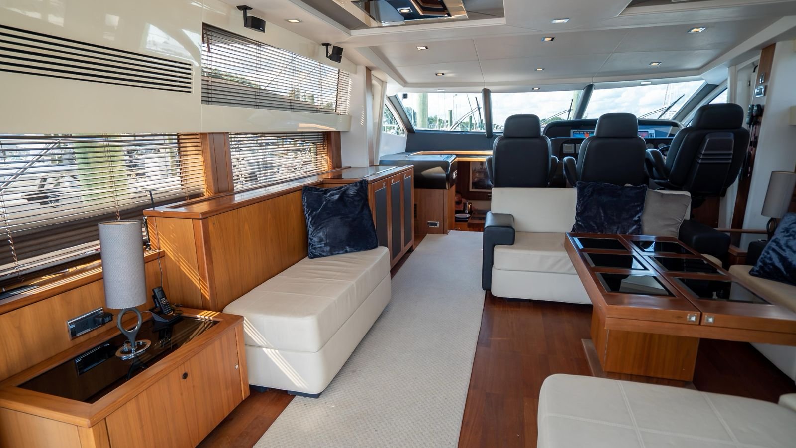 WhatsApp Image 2025-02-10 at 15.44.15 (12).jpeg