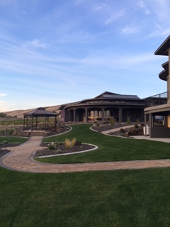 The Hamilton Cellars Tasting Room on Red Mountain offers spectacular views and a relaxing atmosphere.