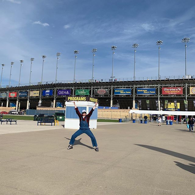 On this #TauTuesday we celebrate our brothers and their accomplishments. This week we are celebrating our 97th annual CornJigger week! As kick-off event, Historian @bernieoboyle set up a NASCAR race at Kansas Speedway for the brothers. Congrats to @d