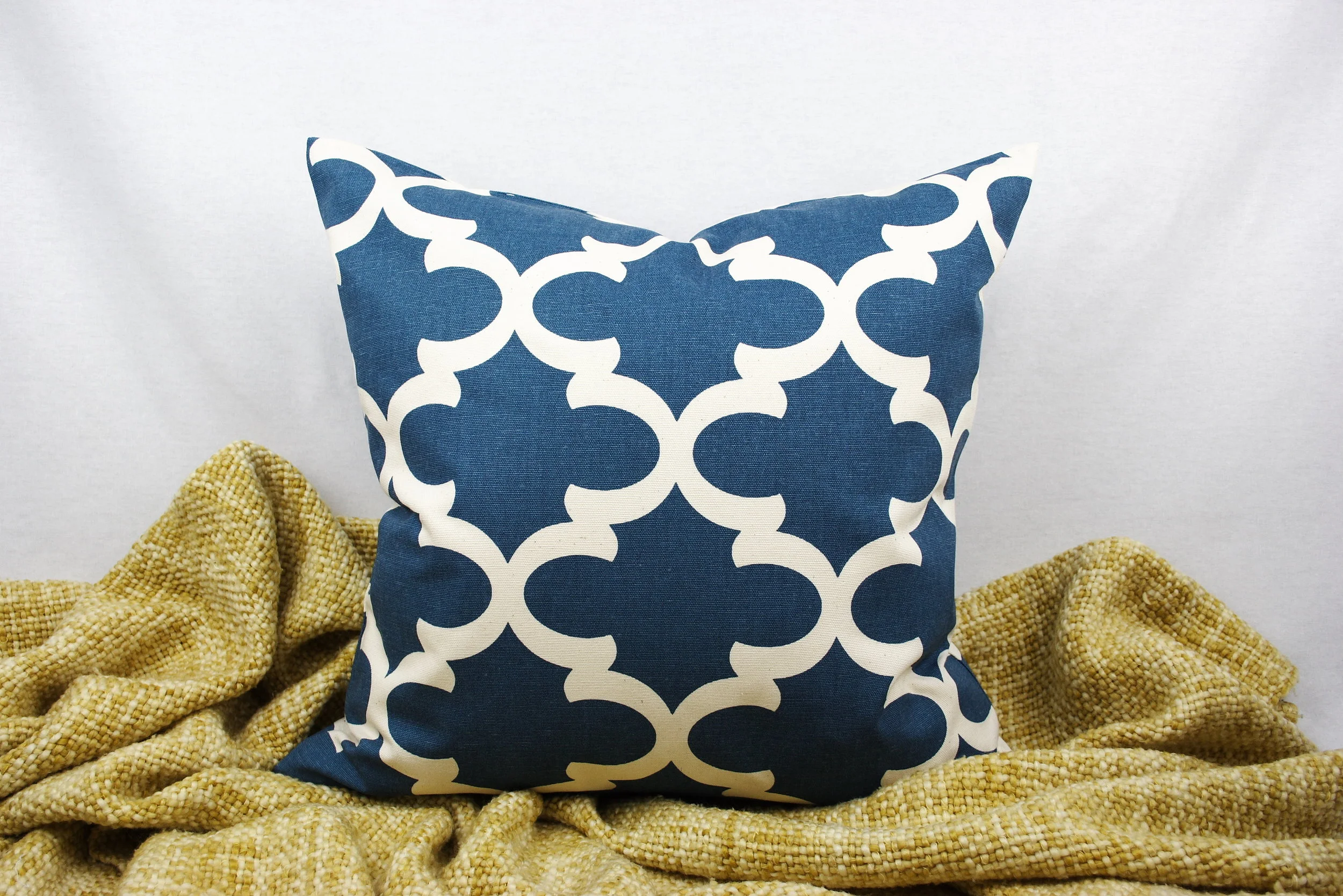 20 x 20 Inch Blue and Ivory Geometric Pillow Cover