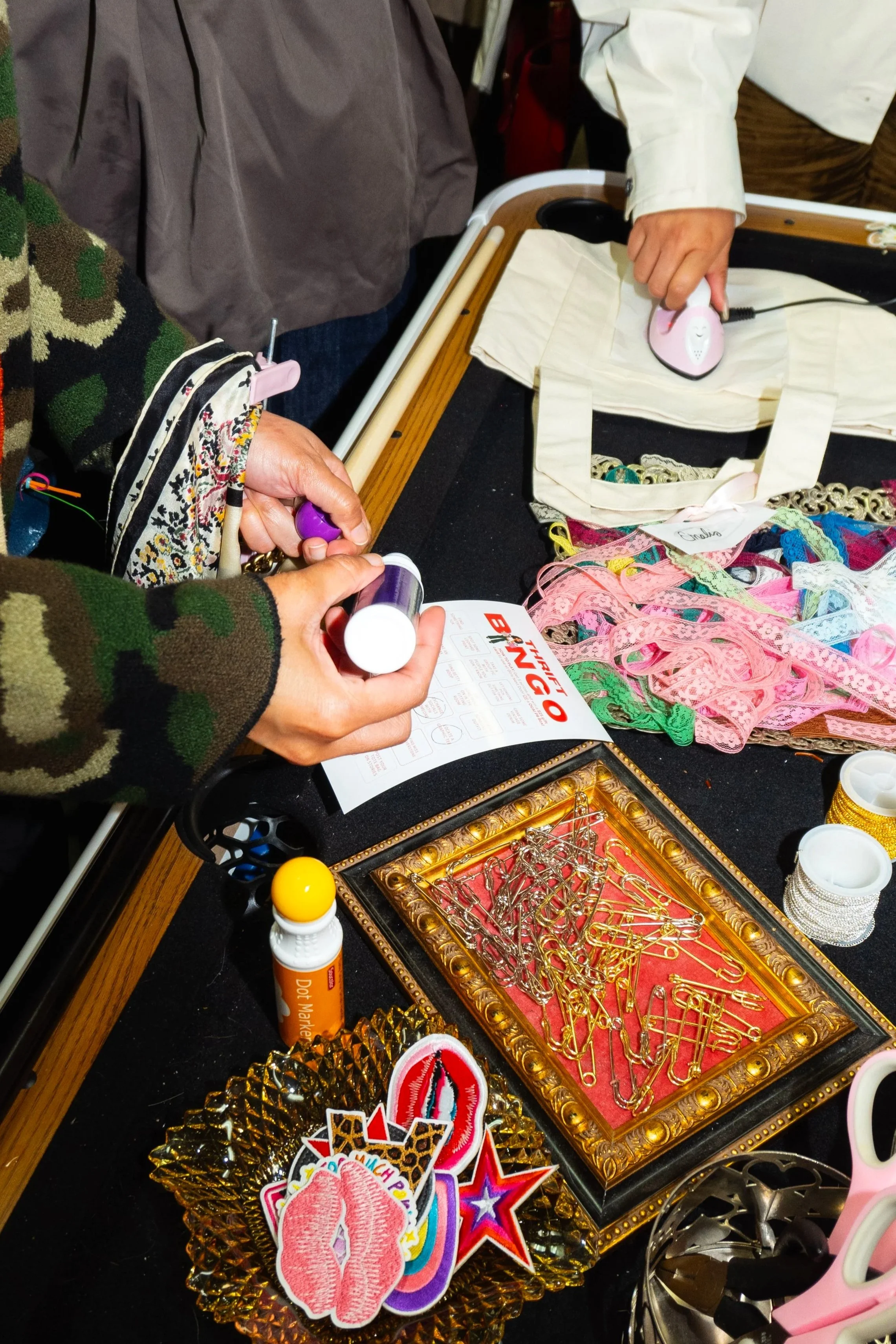 Thrifting_With_The_Girls-106.jpg