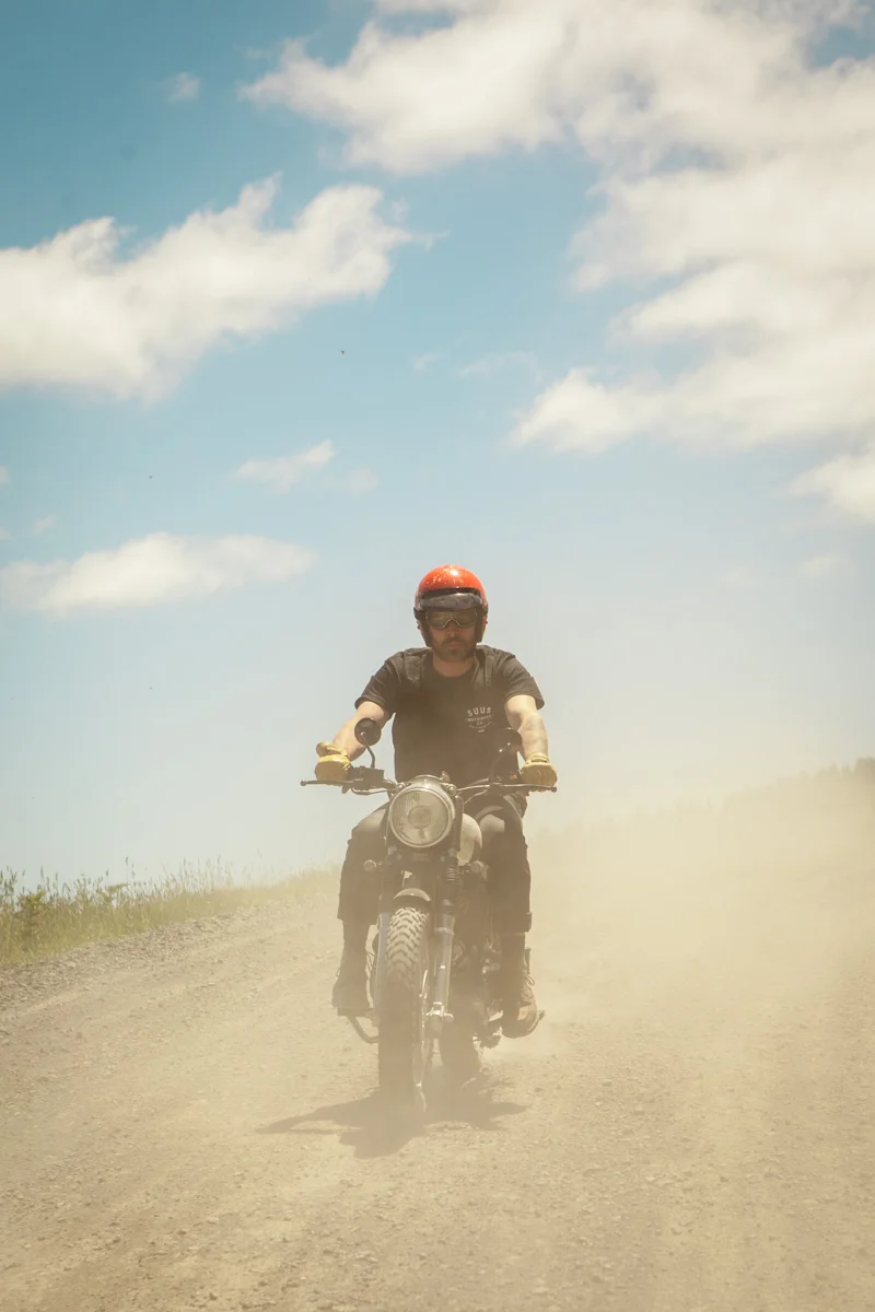 Greg-holland-suus-motorcycle-custom-melbuorne-australia_02.jpg