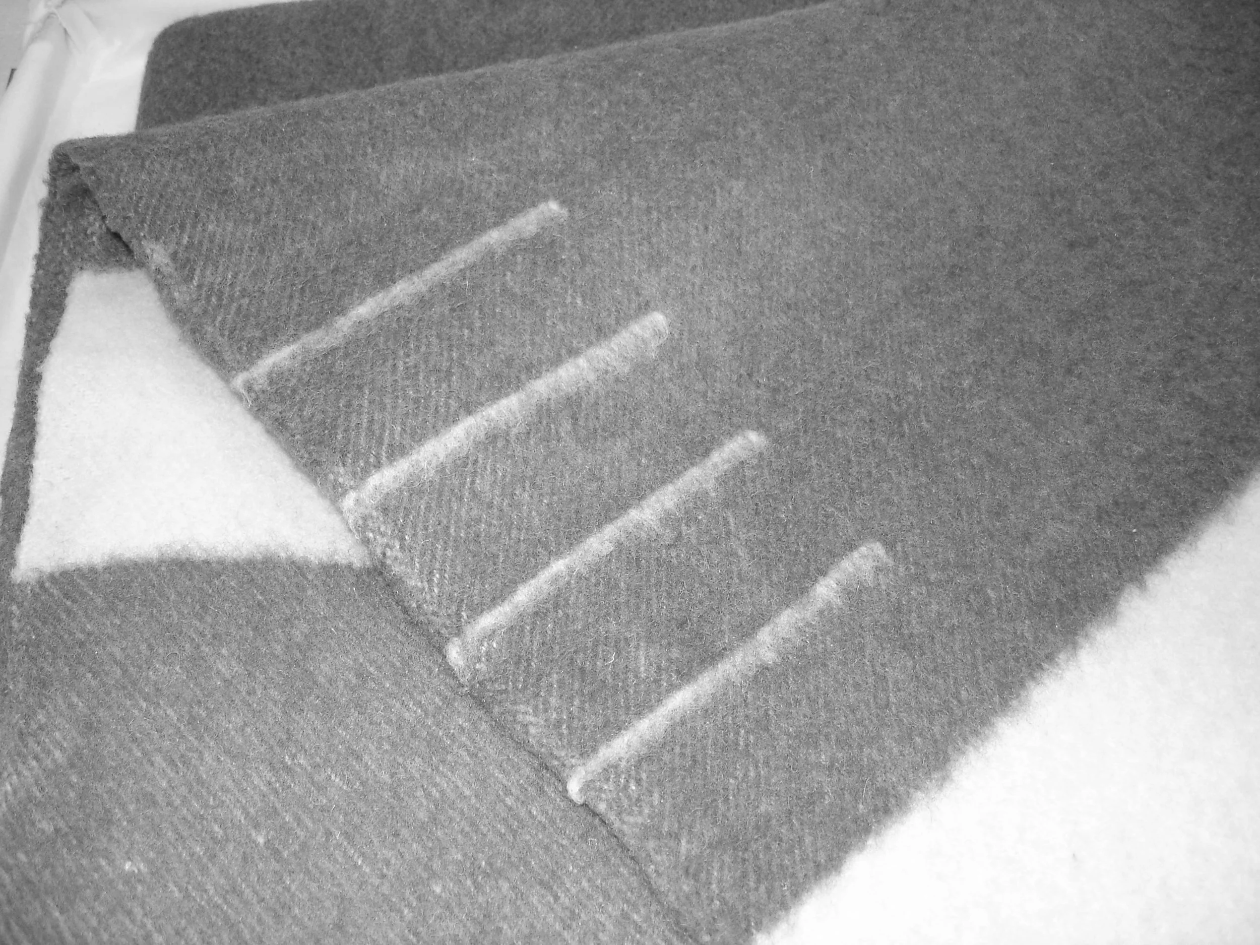 PMA - H89.220.169 Point Detail Ethnology Collection.JPG