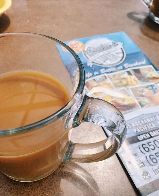 The best part of waking up... 📸: New profile pic courtesy of 
@_jamienalani 🌊❤️☕️👍