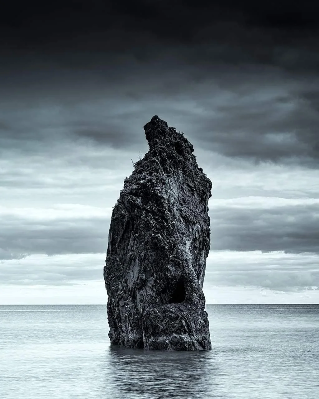 &quot;The Test of Time&quot; changinglight.ie |2020

Conditions were not ideal for some nice wave motion last weekend while on an afternoon shoot at this famous location. All in all, I had a nice day with some friends enjoying creating some images.

