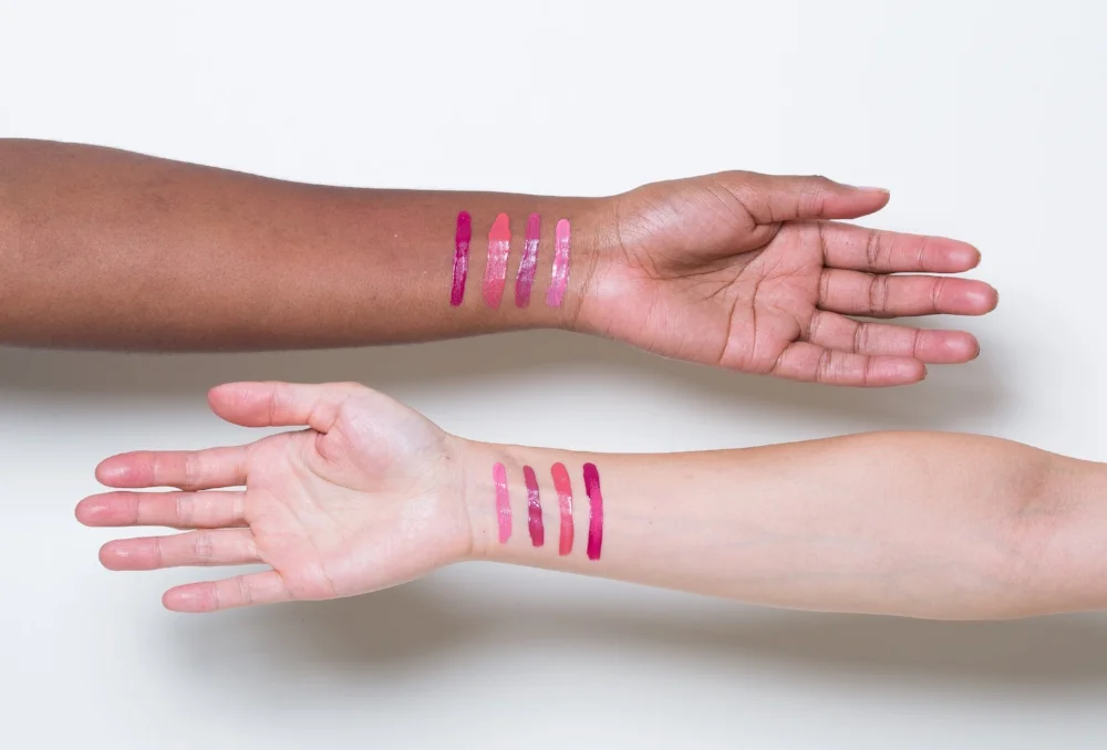 Colors on the first arm (from left to right): Sinful, Coral, Firecely Fabolous, Pin Up