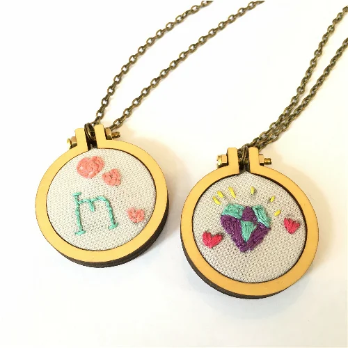 mini-embroidery-hoops-2.jpg