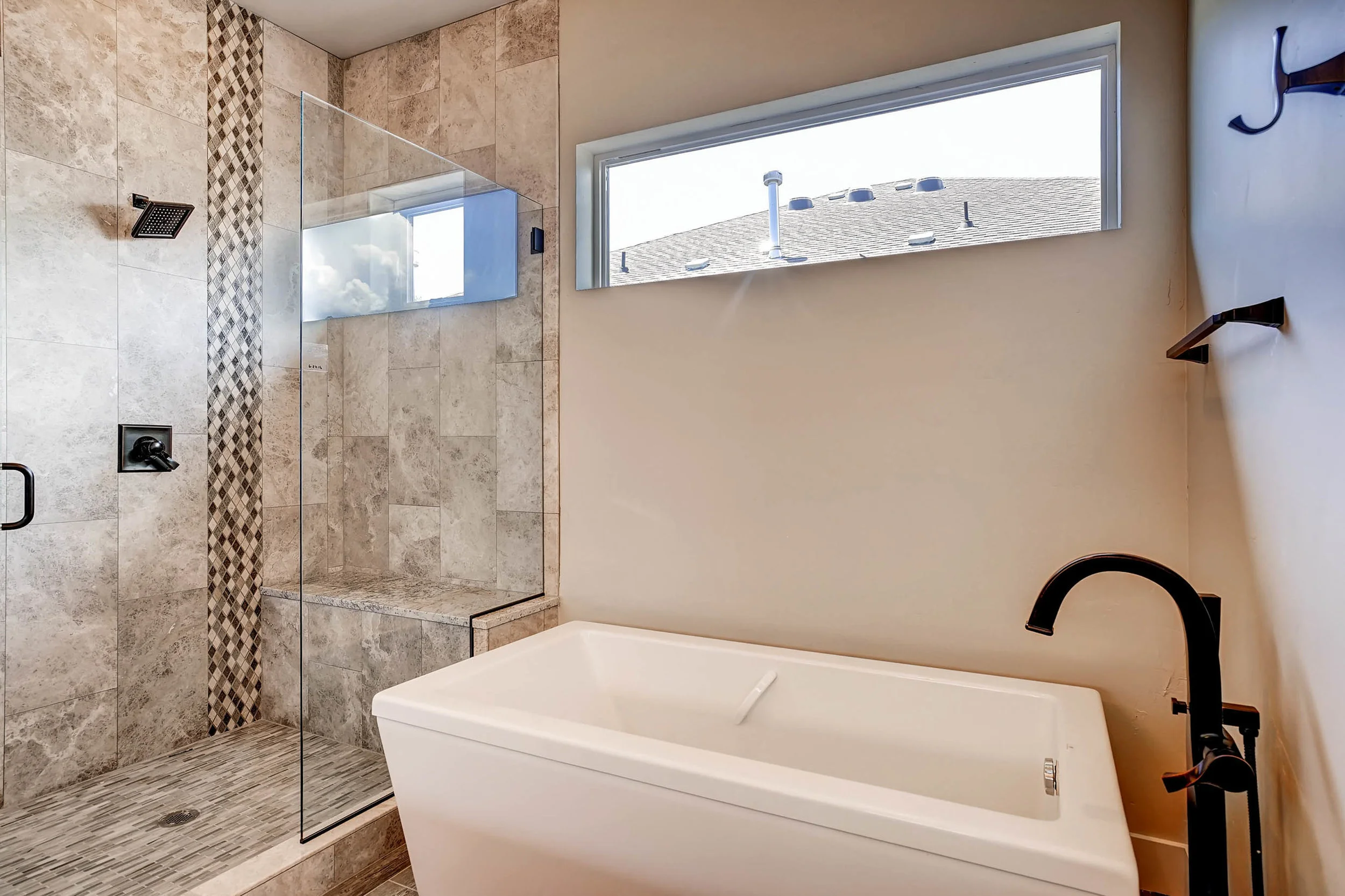 Jackson Street Properties-print-018-15-2nd Floor Master Bathroom-2700x1799-300dpi.jpg