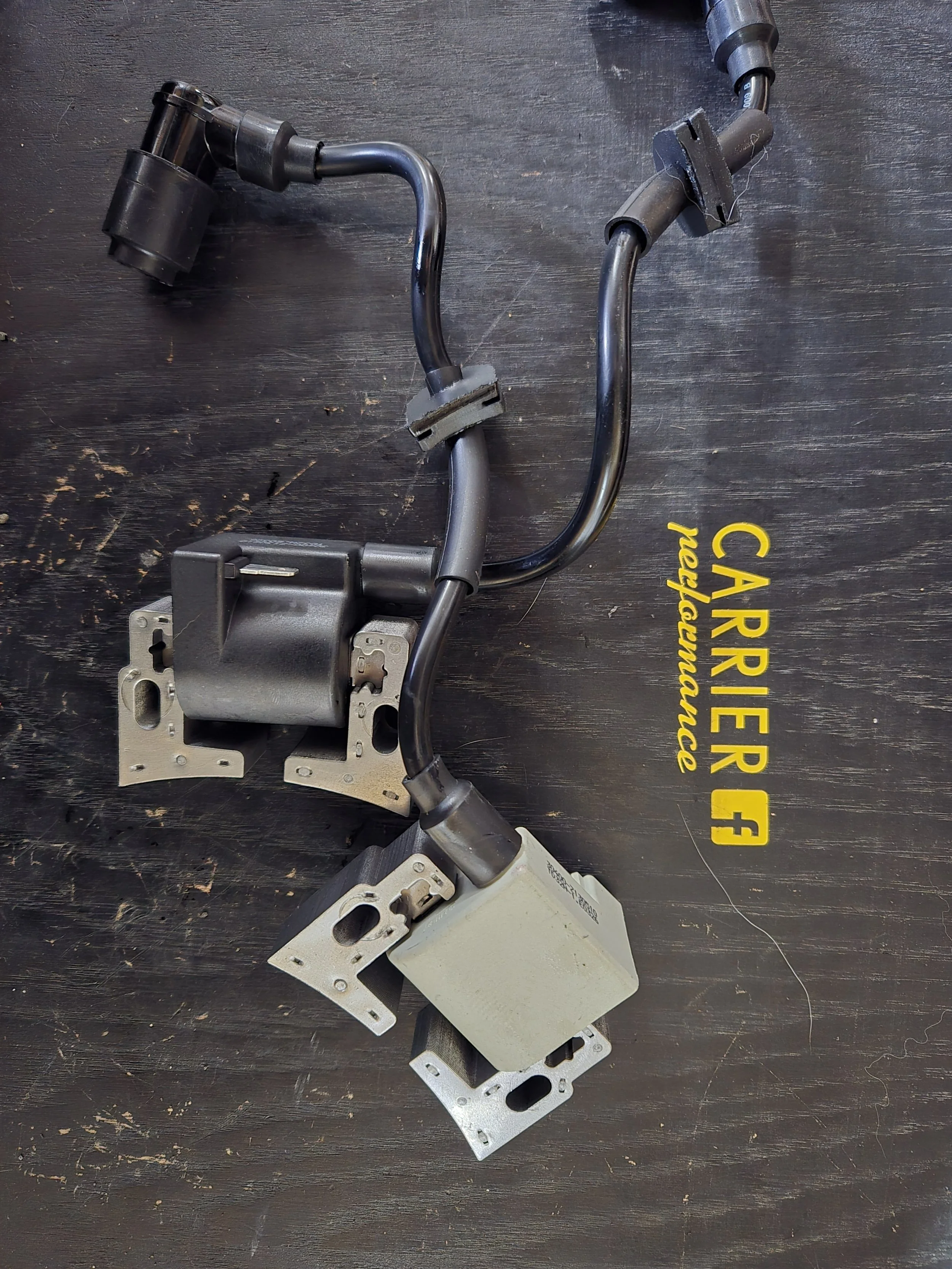 Predator 670 ignition coil set