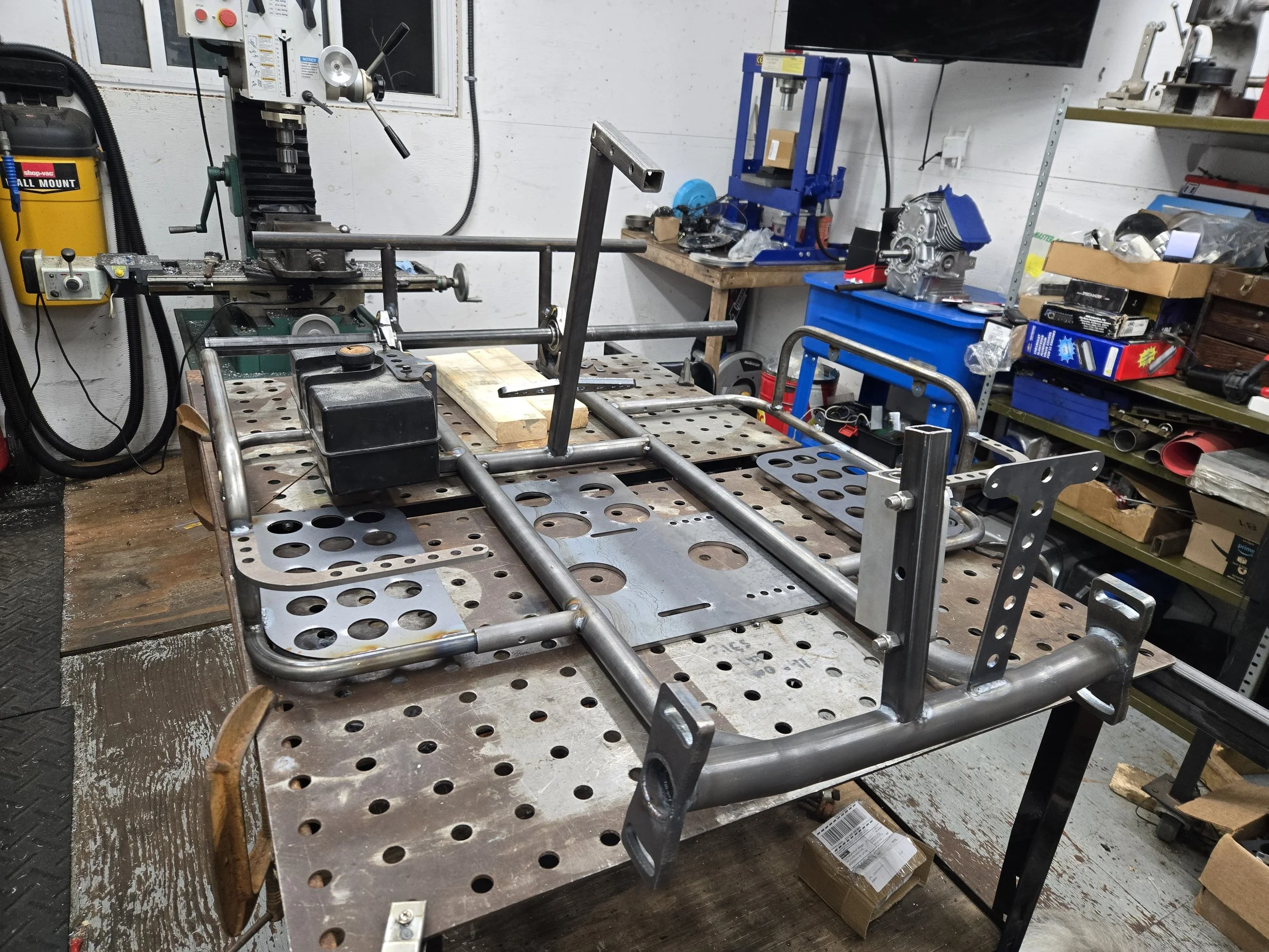 bare chassis 2.jpg