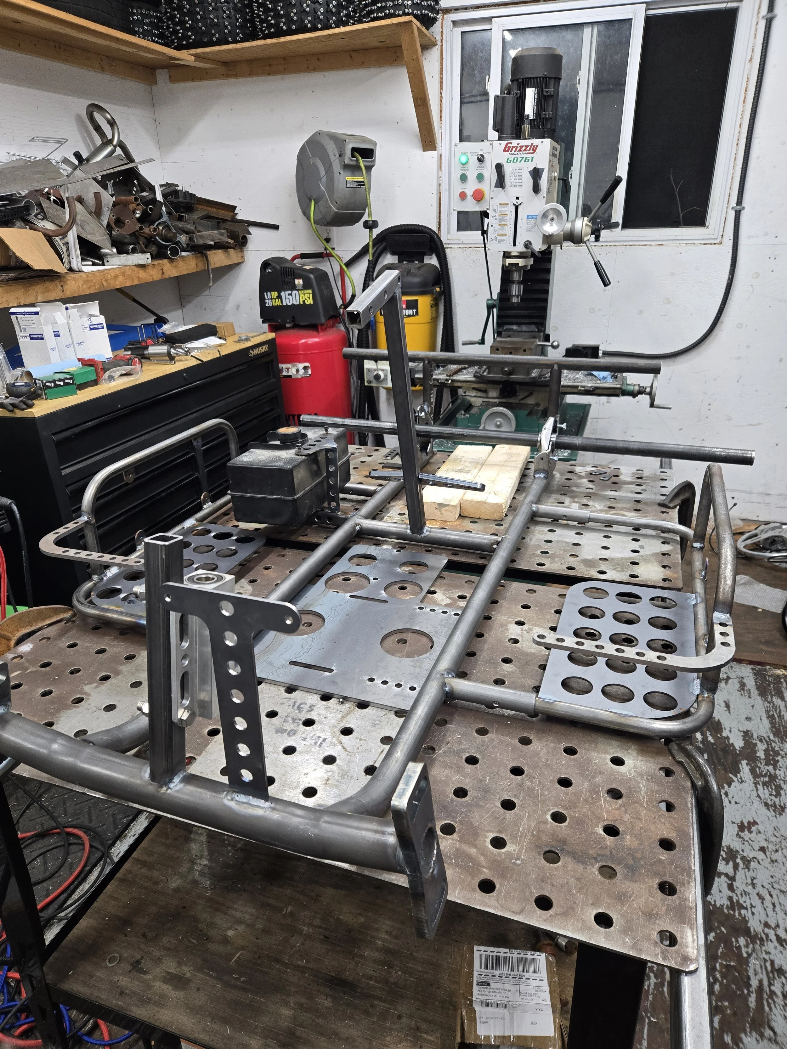 bare chassis 3.jpg