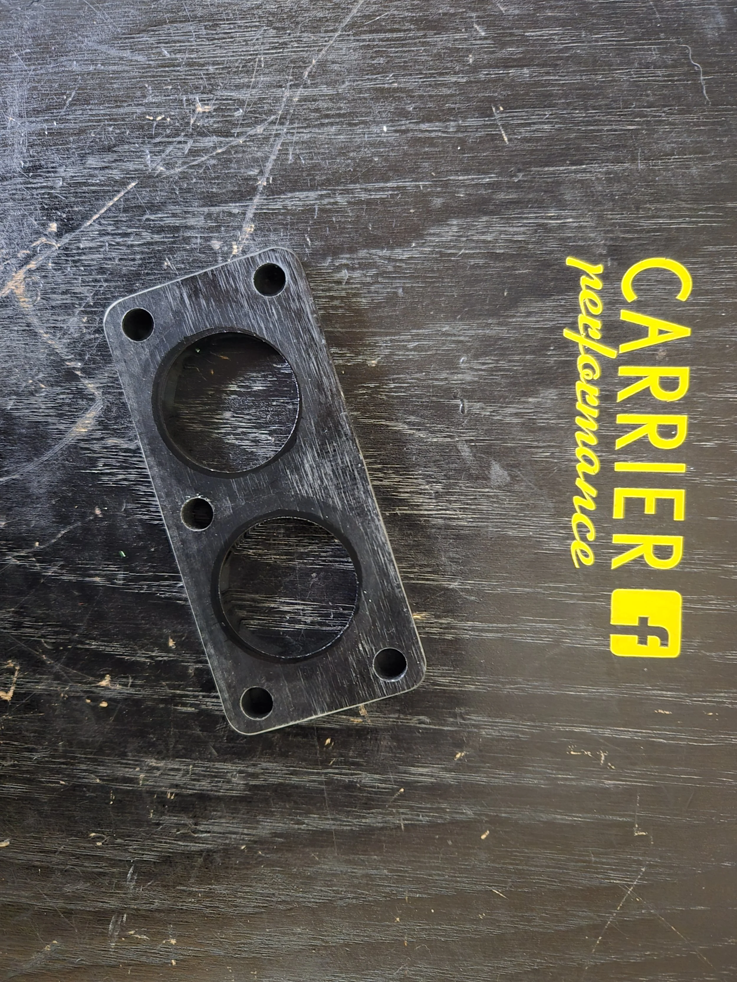 Predator 670 oem Intake spacer