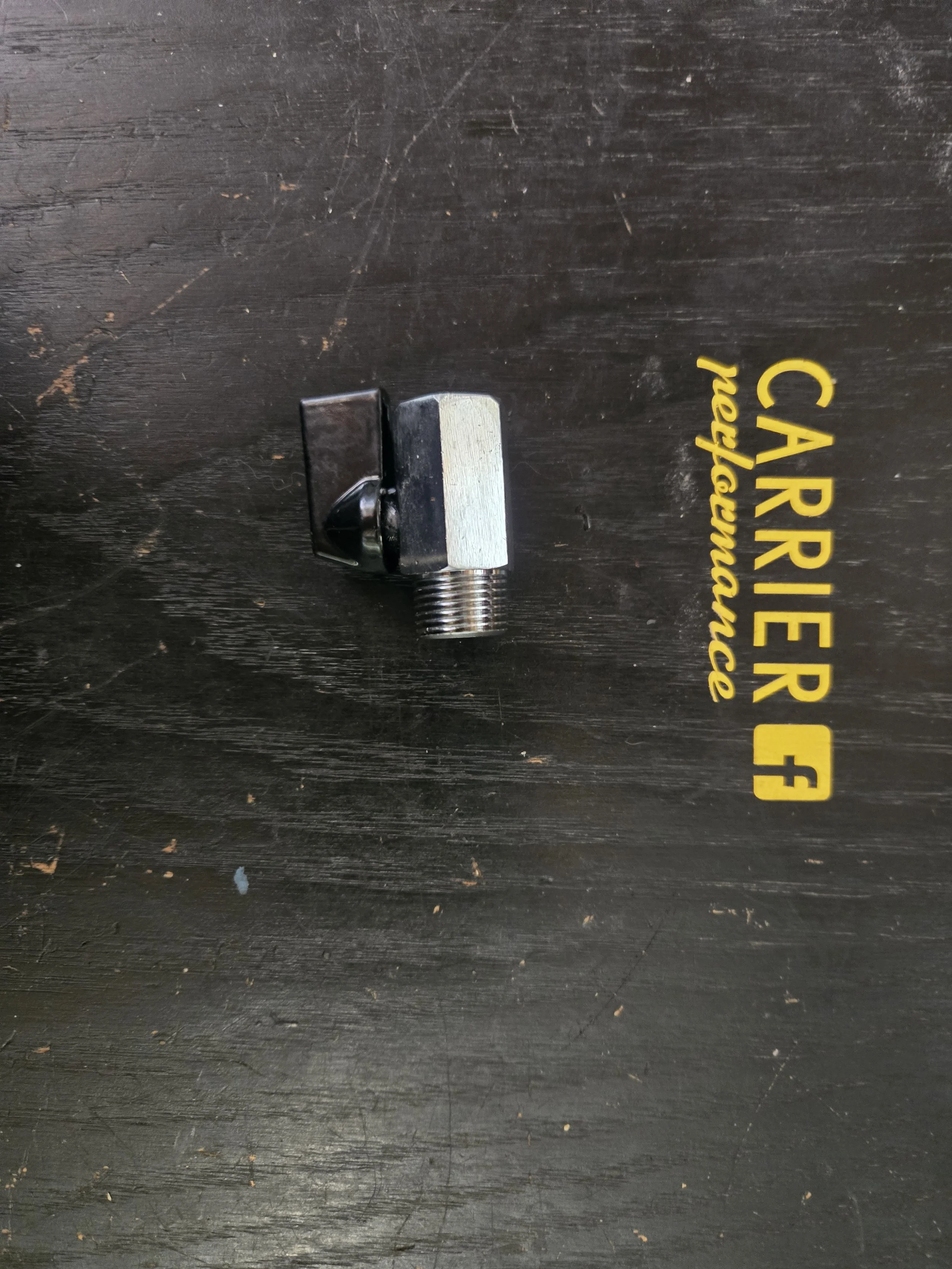 Oil drain valve for vanguard 12.50-40hp