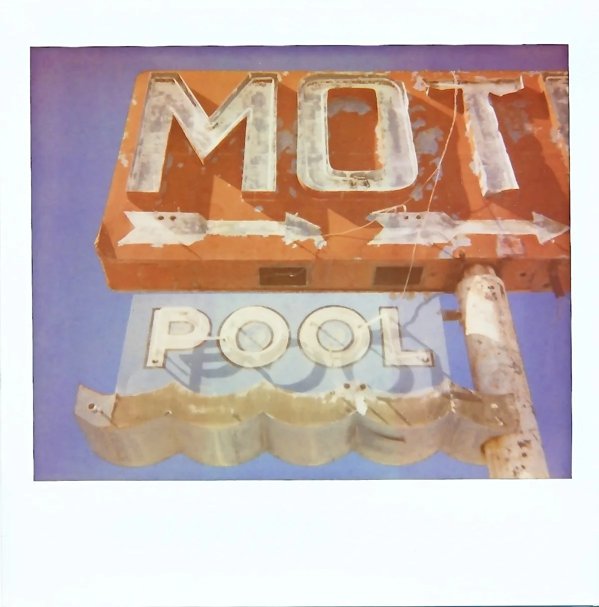 polaroid-motel-sign.jpg