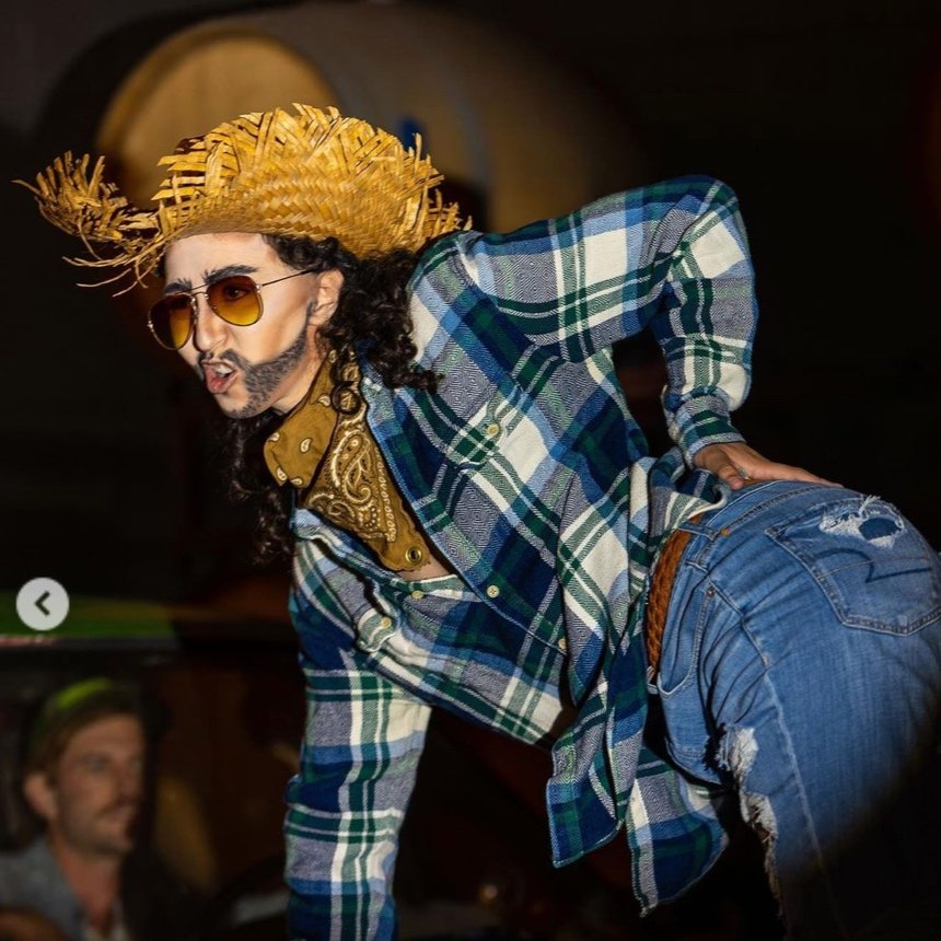 #84 Drag King-ery w/ Hands