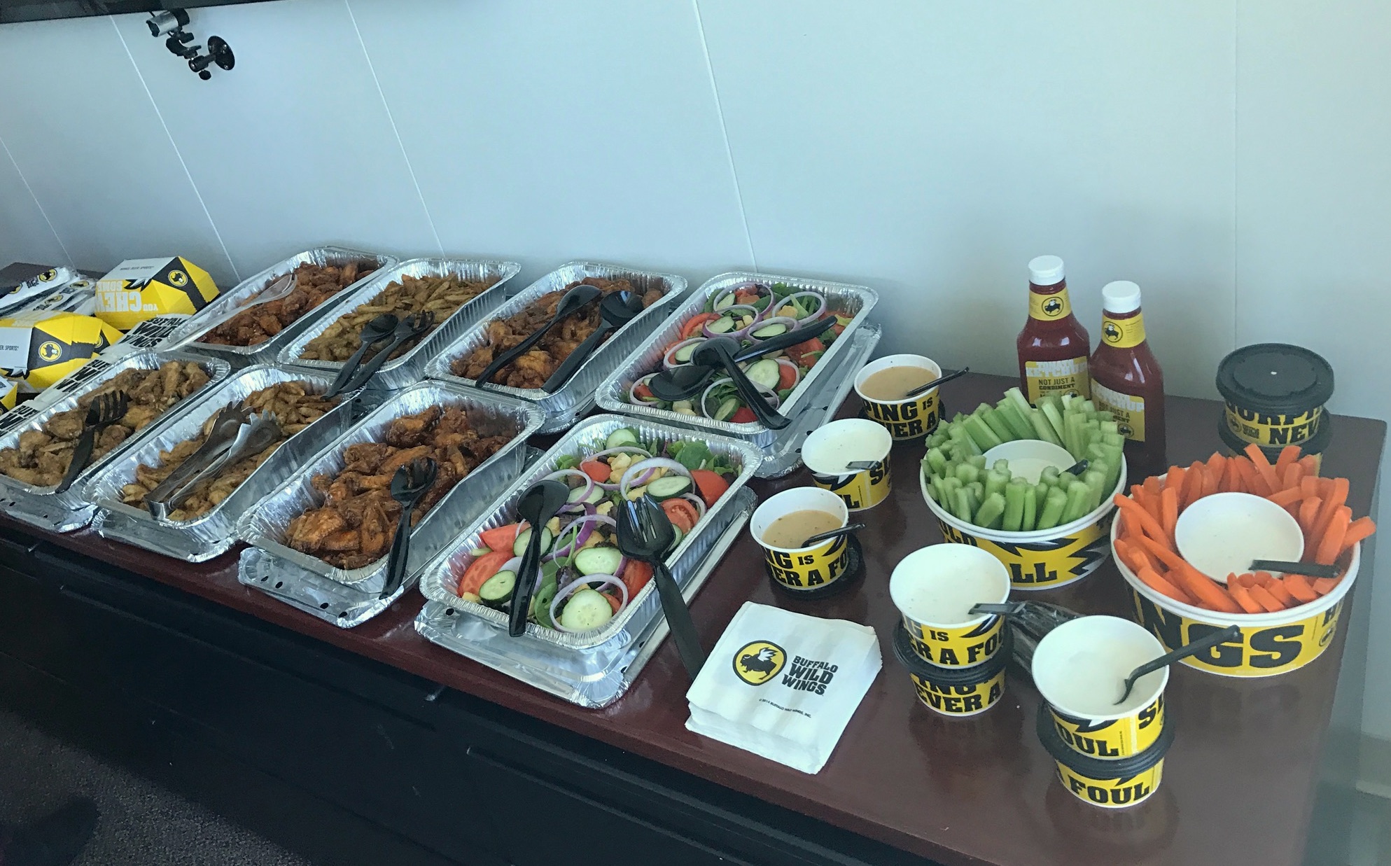 booking events - buffalo wild wings food los angeles