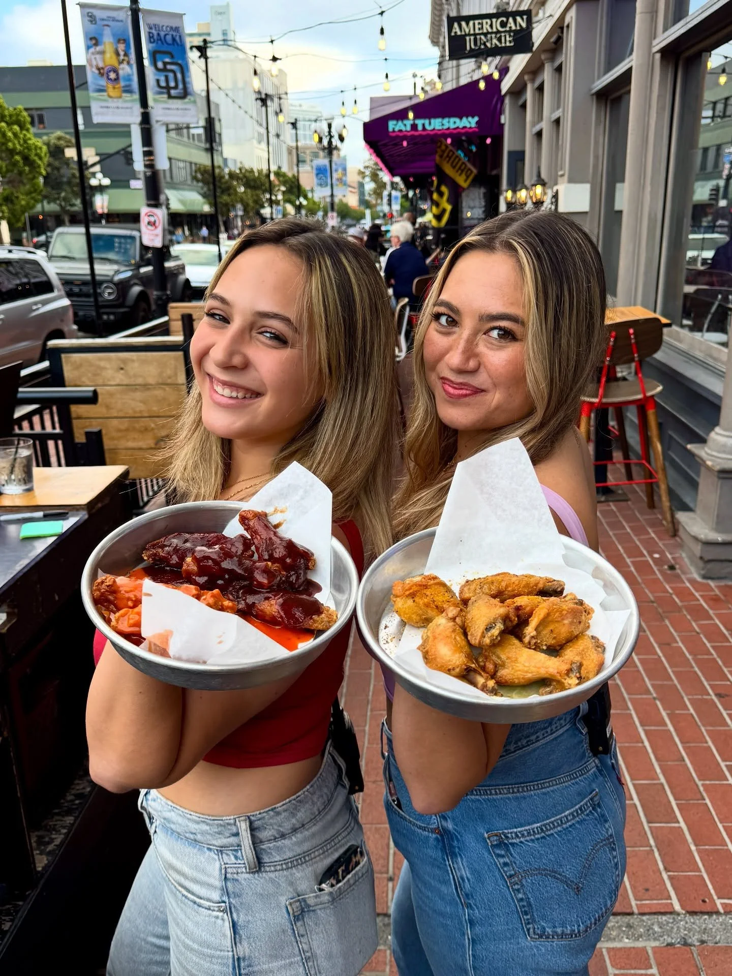 On Wednesday&rsquo;s we eat $1 wings 😍🍗 Come get saucy with us every Wednesday 5pm-9:30pm!