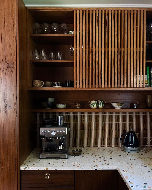 We designed this Japanese style kitchen alongside our wonderful clients Lucy and Alistair from @shetakespictureshemakesfilms.  I think you will agree they have amazing design skills which allowed us to create and amazing space for them. Photo by Lucy