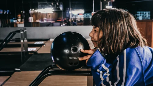 strike bowling