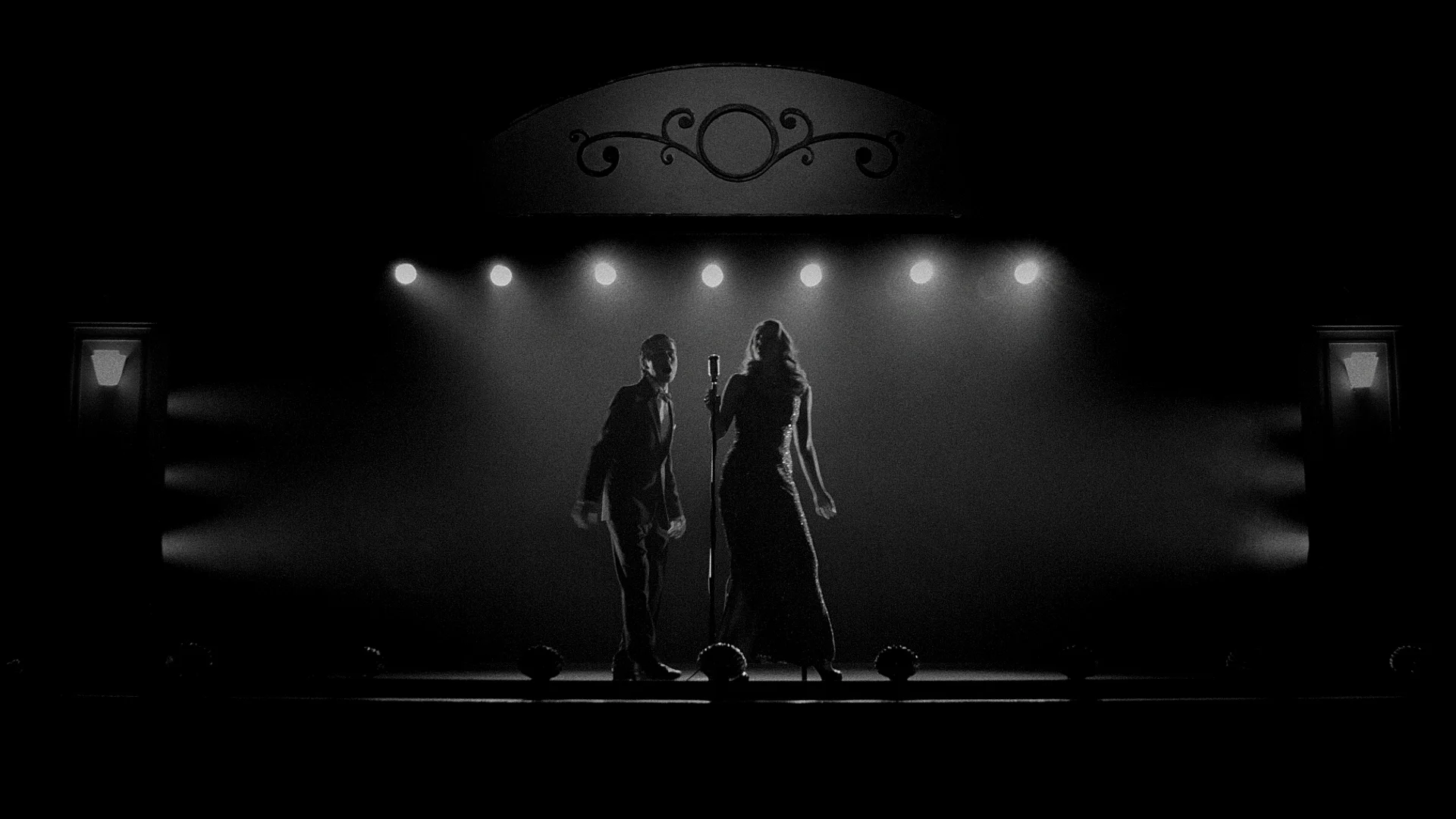 rfmgrain0.85_1.47.1.T-dimitrizaunders-cinematography.jpg