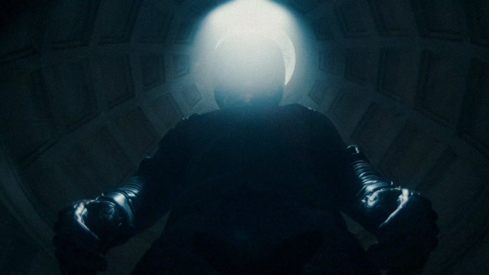 hollow_1.1.7-dimitrizaunders-cinematography.jpg