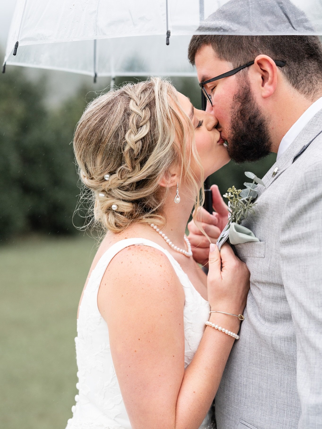 Wow&mdash;what a rainy year it&rsquo;s been!

While rain on your wedding day is said to bring good luck, it can definitely feel less than ideal in the moment. But don&rsquo;t worry&mdash;with a little preparation, a rainy wedding day can still be mag
