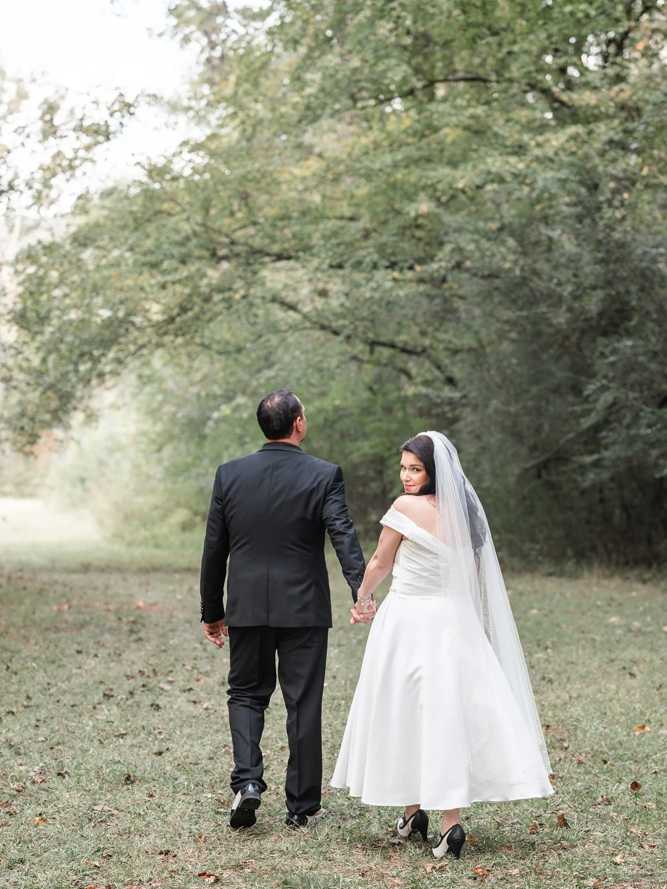 Congratulations to Erica + Ernest!

Friday was such a beautiful celebration at the lovely Hampton Cove Wedding Venue, surrounded by their closest family and friends. When they told me their attire would be 50s-inspired, I knew it would be good, but I