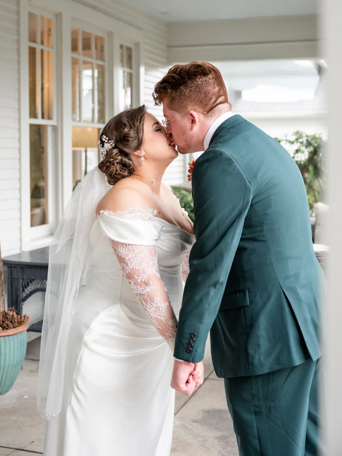 Introducing Mr. & Mrs. Baney! 
Saturday couldn’t have been more beautiful, even as the skies turned overcast. The whole day felt like a scene from an early 2000s rom-com with the sweetest backyard wedding...truly a dream.
From the very be