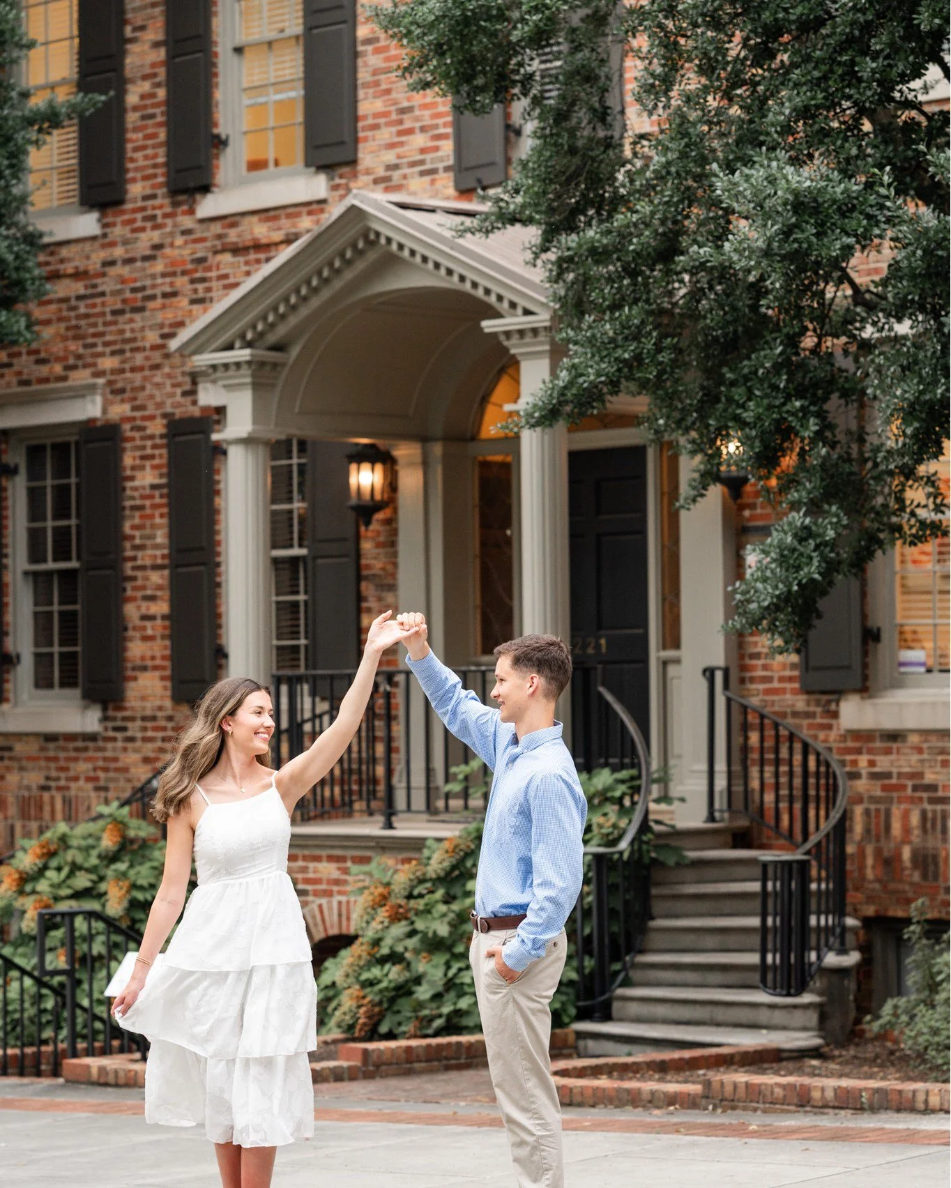 You really can't go wrong with a downtown Huntsville Session! With all of its rich history and plenty of nature sprinkled in, it is the perfect back drop for the photos you want to hang on the wall.