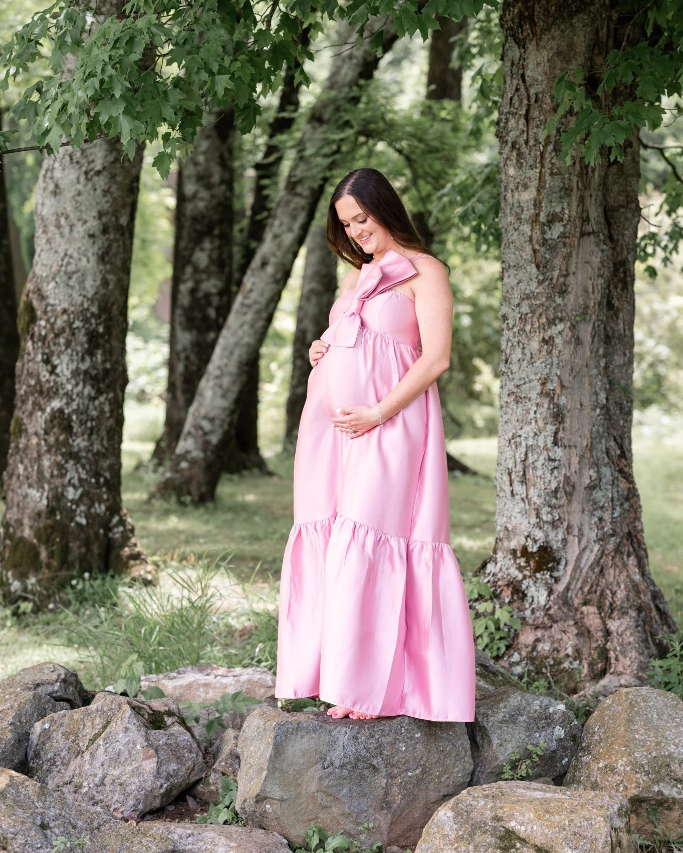 Part 1, because I honestly loved both of the vibes too much to only make one post.

This sweet family is growing, and I feel so grateful to be the one capturing these moments for them.

People always talk about the glow that comes with pregnancy, but