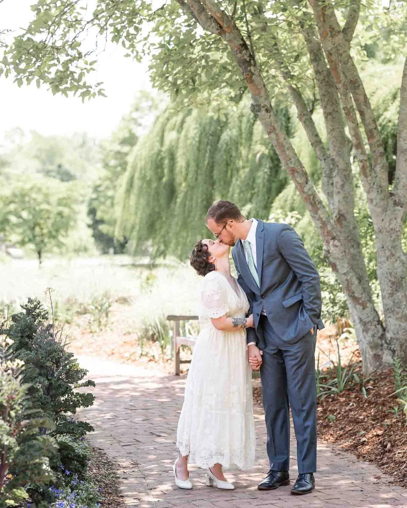 Hot summer wedding? Have fans and water nearby when possible, it keeps everyone comfortable for portraits.

Would you choose a summer wedding or cooler season?
