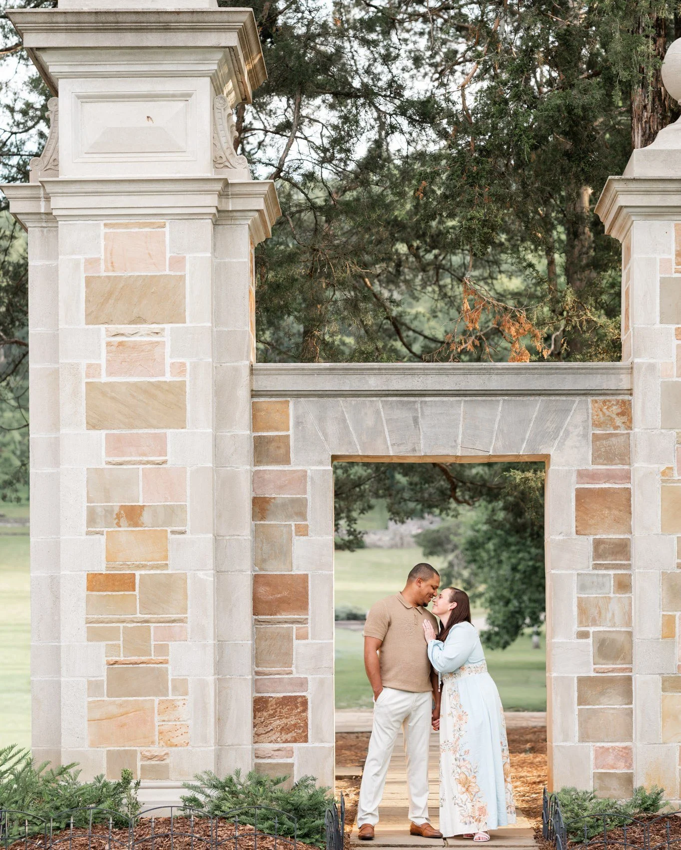 Oh my goodness, my sessionwith Sam + Romonte was better than I could&rsquo;ve imagined. These two have such effortless chemistry and genuinely light each other up, even after conquering what felt like a million stairs in peak June humidity. Their wed