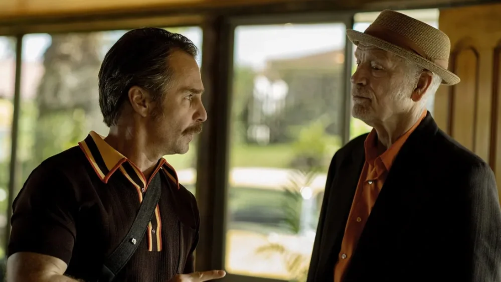Sam Rockwell as Lee talks with Chris (played by John Malkovich) in the film Wild Horse Nine.
