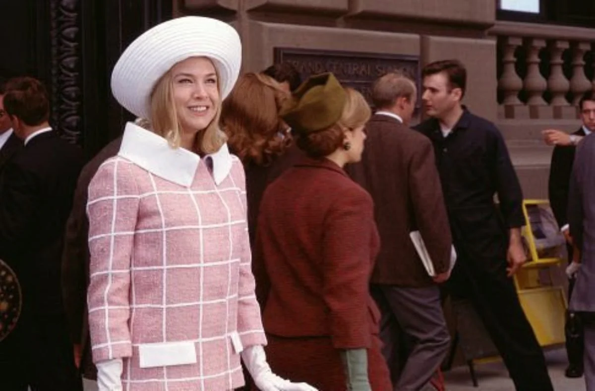 Peyton Reed’s Down With Love dials in on Renée Zellweger, ‘50s rom-coms, and the libido-reducing powers of chocolate