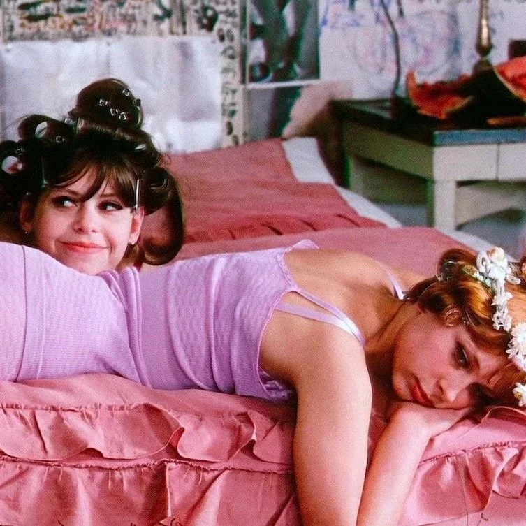 DAISIES at HYPERREAL FILM CLUB