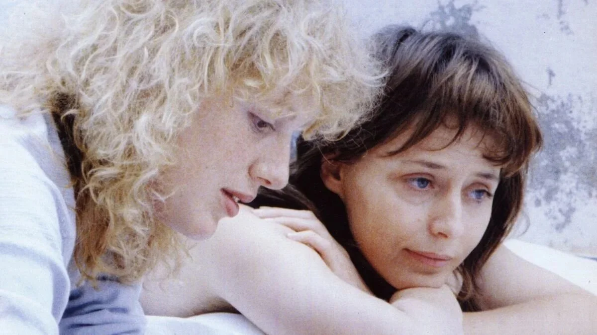 Johanna ter Steege and Mirelle Perrier in Philippe Garrel's film, I Can No Longer Hear the Guitar.