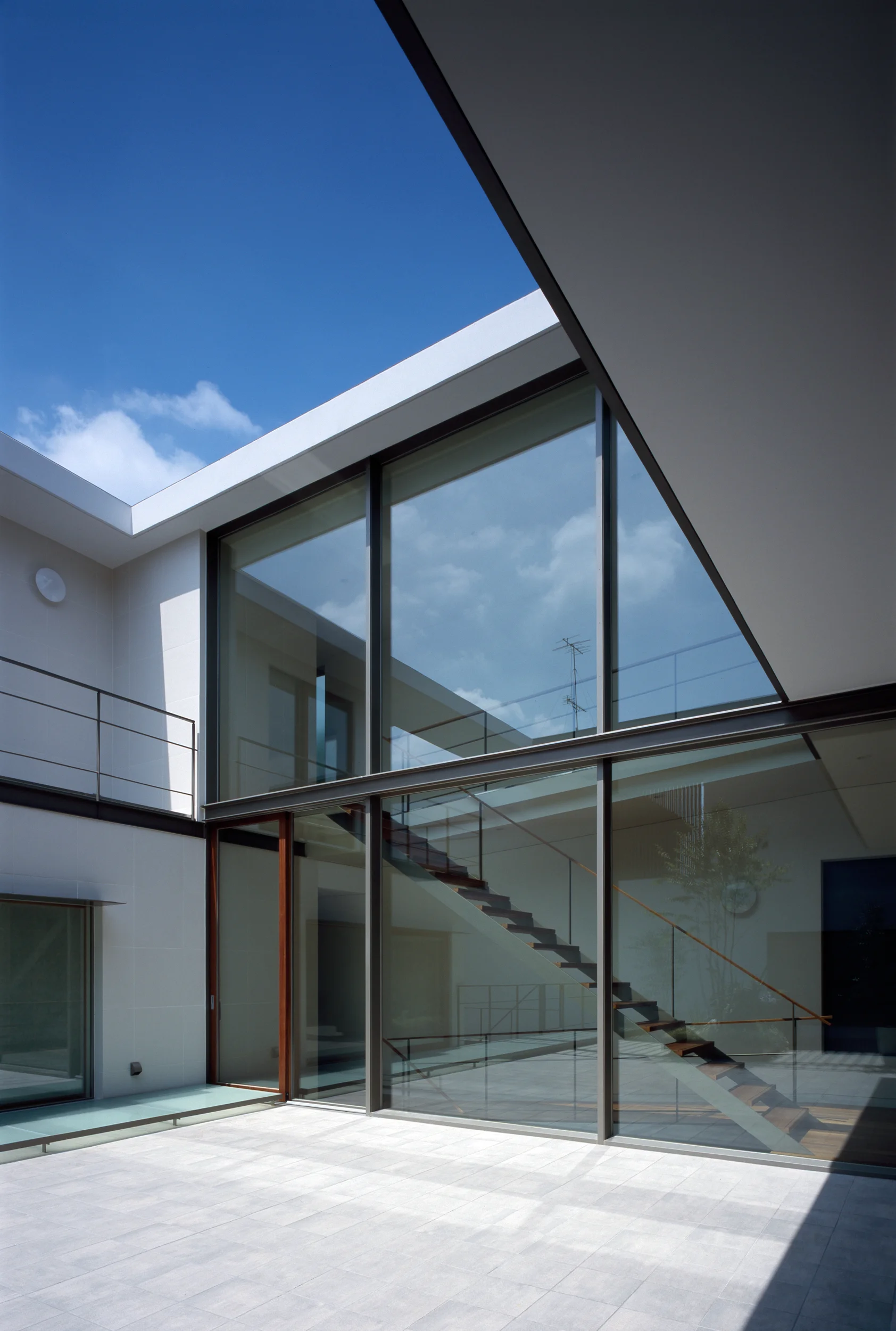 Mhouse_21.jpg