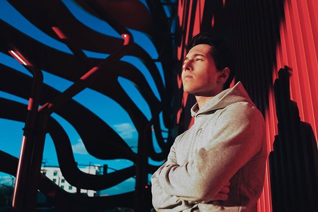 Day ☝🏼
Grateful, and motivated to do more than I’ve ever done.
All it takes to be happy and successful is letting go of other people’s opinions of you. If we’re consistent enough, we can make anything* happen. 📸: @arinabalerinaa •
•
2019 is the year of collaborations hmu with projects. 🚨
#2019 #losangeles #happynewyear