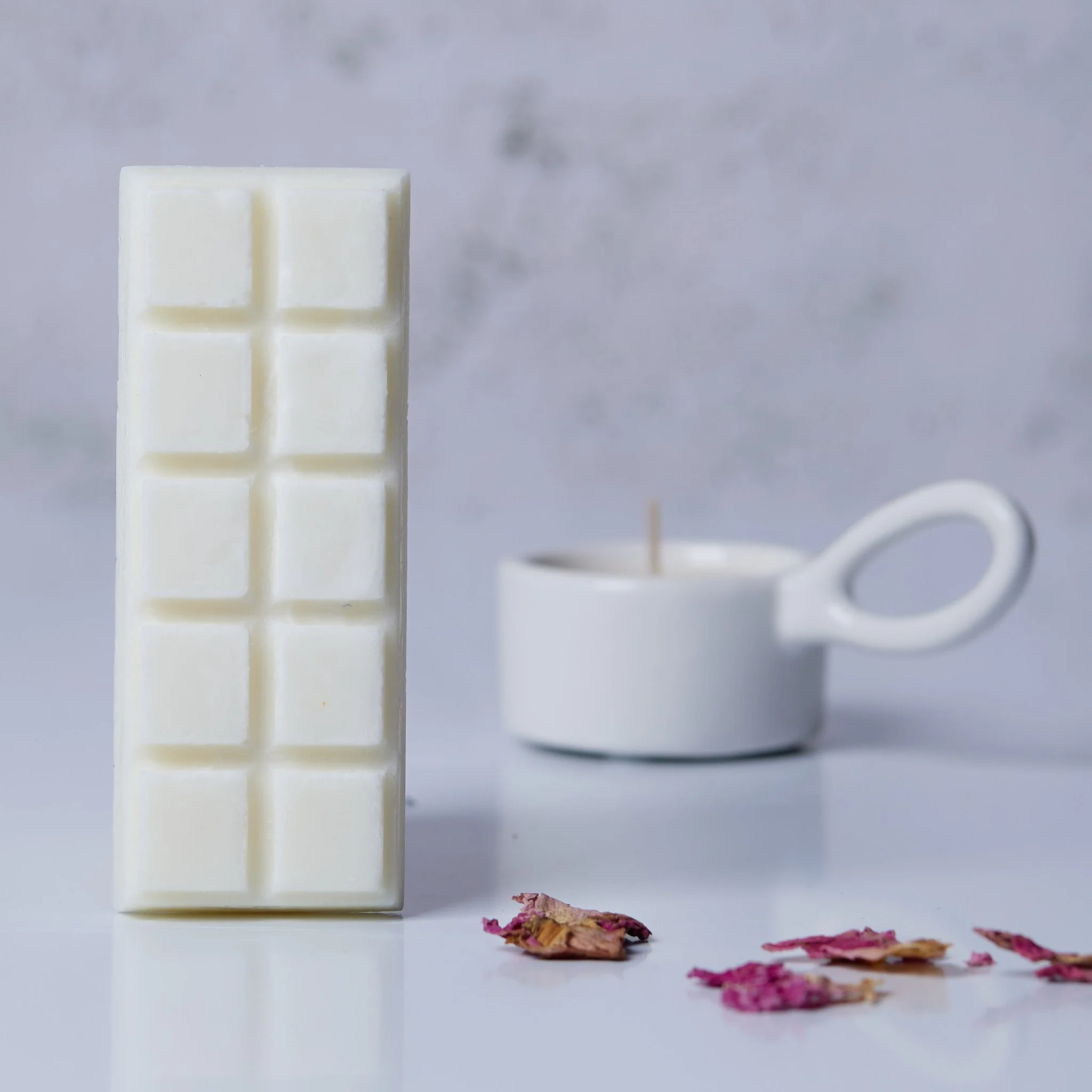 Bee Friendly1172 1.jpg