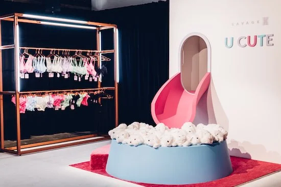 Cashier Rihanna Puma Pop Up Best Rihanna Fenty Pop Up Shop On Sale