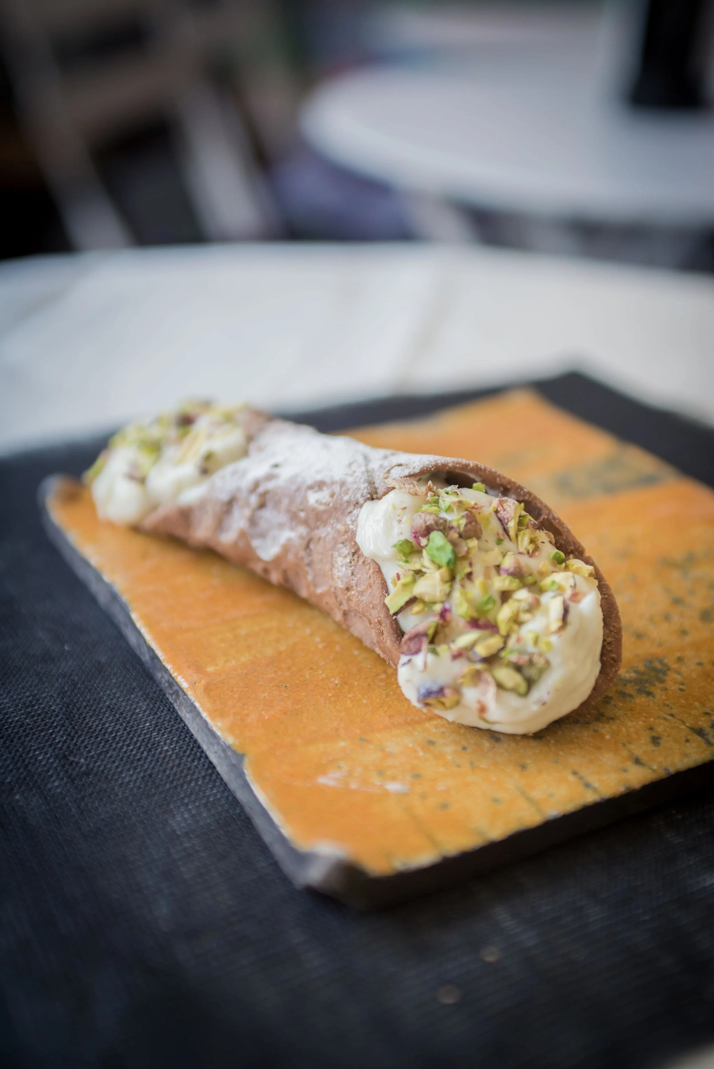 cannolo2.jpg